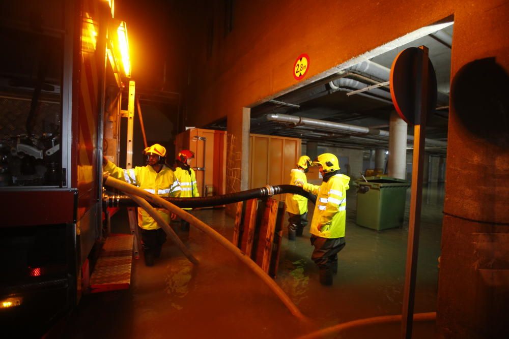 El Hospital de San Juan ha tenido problemas con la fuerte lluvia.