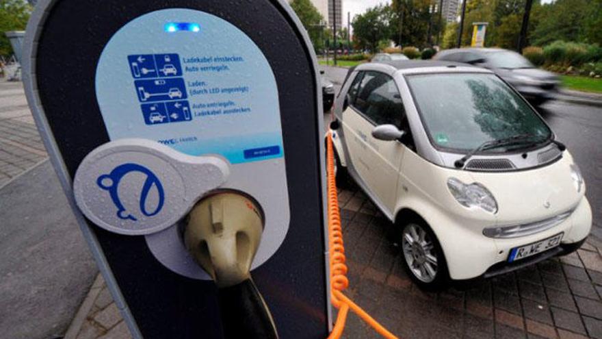 Puesto de carga de vehículos eléctricos en Alemania