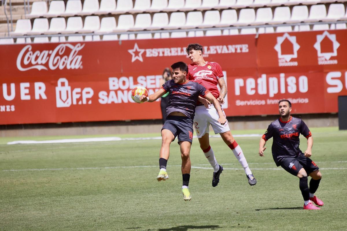 Las mejores imágenes del partido entre el Real Murcia Imperial y el Olímpico de Totana