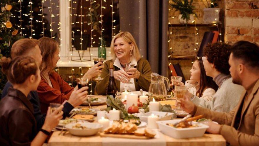 Navidades en familia: ¿Podemos celebrar las fiestas reduciendo el riesgo de contagio?