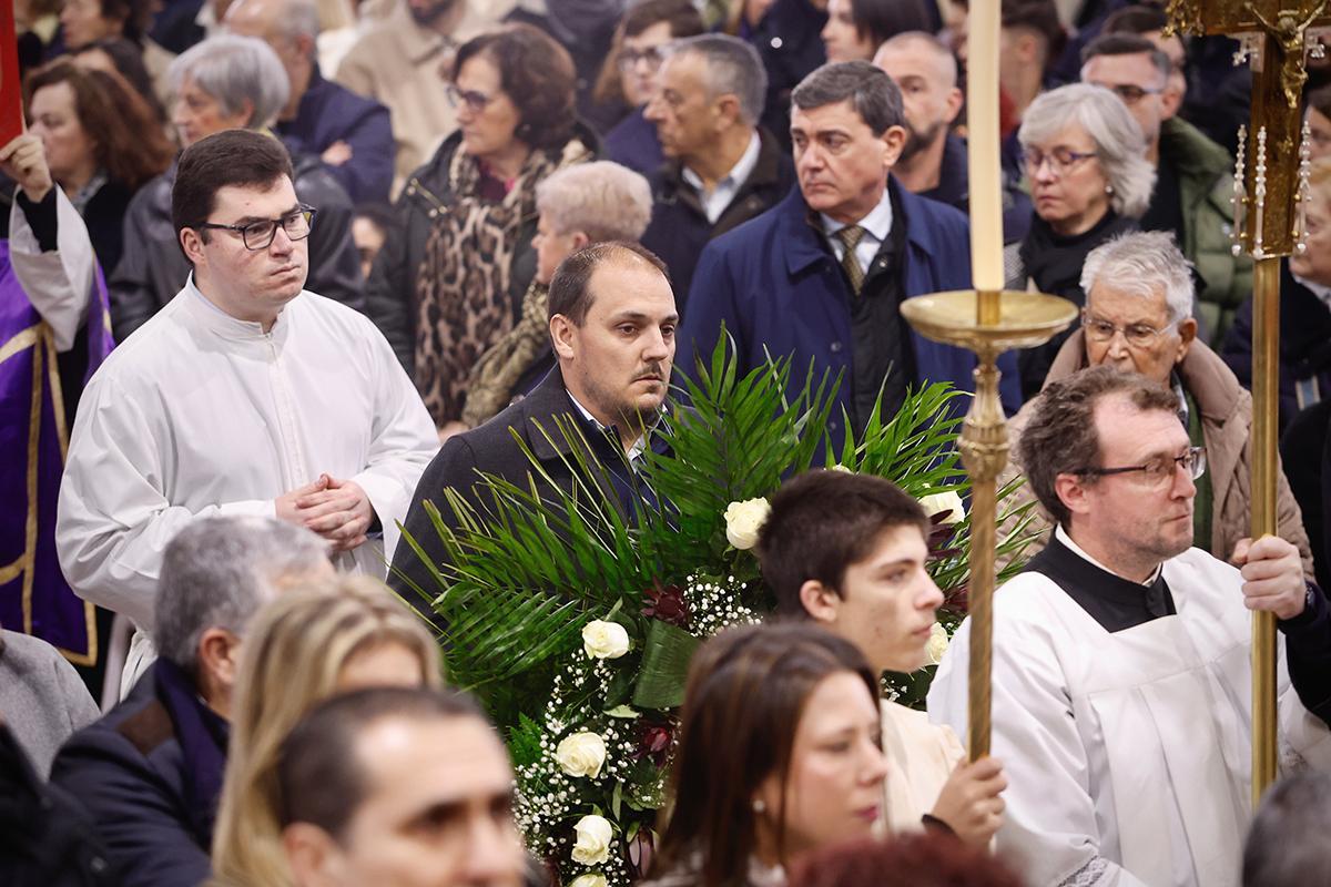 Adamuz acoge una misa funeral por las víctimas del accidente