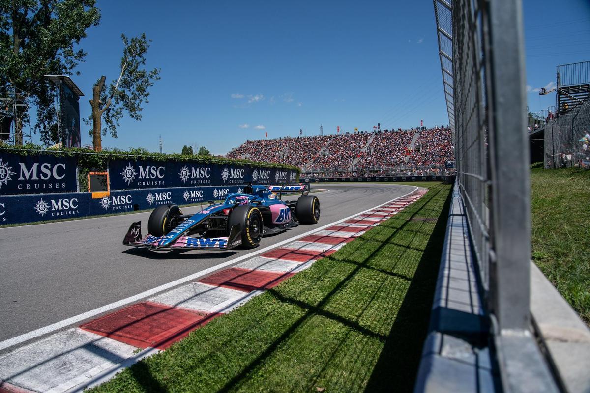 Montreal (Canada), 19/06/2022.- Spanish Formula One driver Fernando Alonso of Alpine F1 Team in action during the Formula One Grand Prix of Canada at the Circuit Gilles-Villeneuve in Montreal, Canada, 19 June 2022. (Fórmula Uno) EFE/EPA/ANDRE PICHETTE