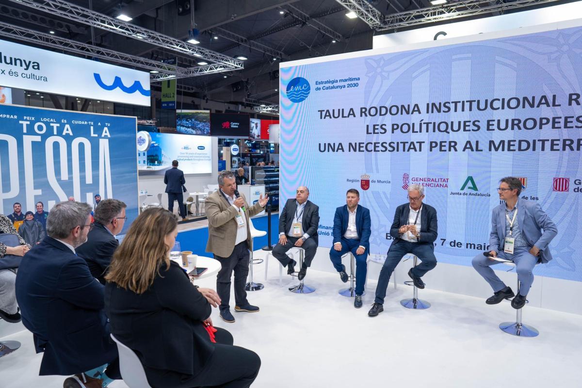 Las comunidades del Mediterráneo reclaman en bloque una política pesquera «realista» Las comunidades del Mediterráneo reclaman en bloque una política pesquera «realista»