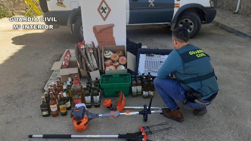 Investigado un hombre de 35 años acusado de tres robos cometidos en Brozas