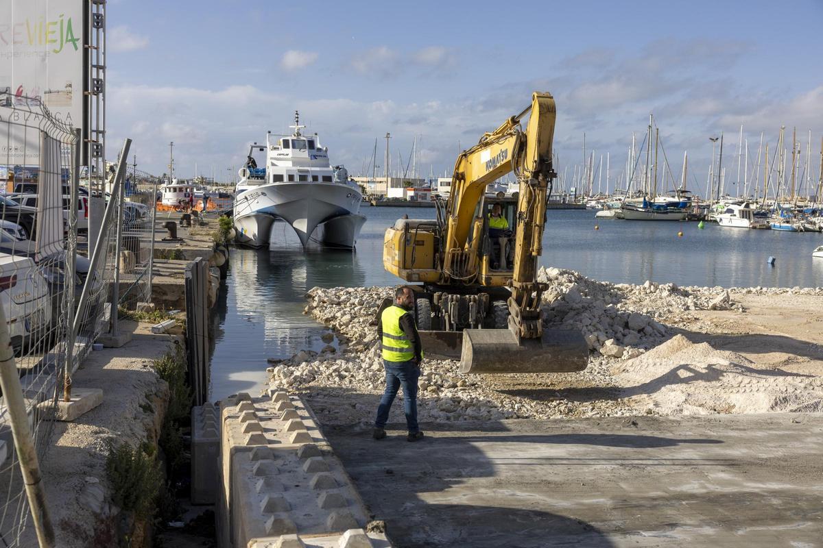 Un muelle protegido sin agua Un muelle protegido sin agua