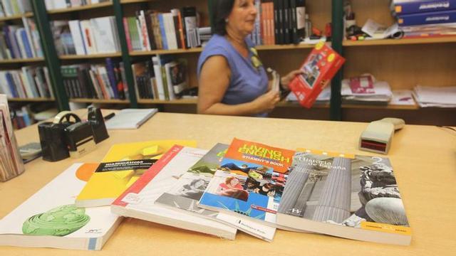 Libros de texto en una librería, antes de la pandemia. |  // IÑAKI OSORIO