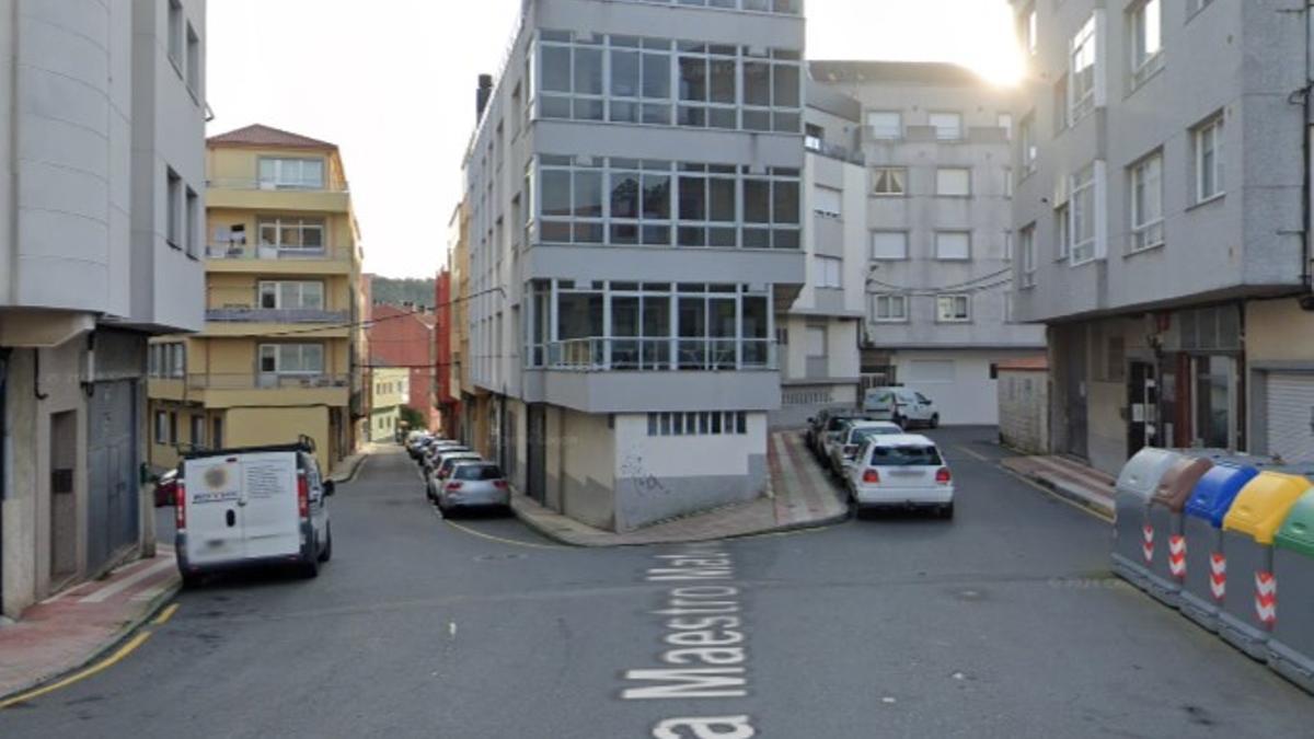 Calles Pedro de Monteagudo y Domingo de Andrade.