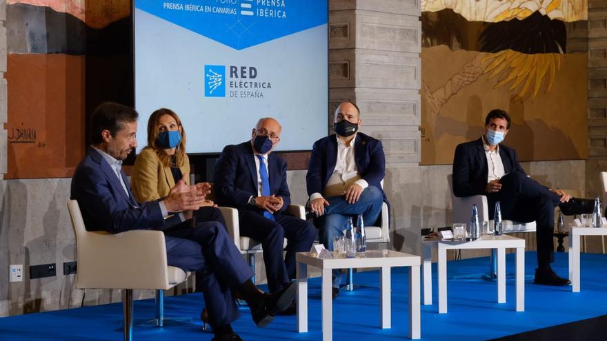 Foro Red Eléctrica 2022: Red Eléctrica lleva fibra óptica hasta la Cumbre a través de Chira-Soria