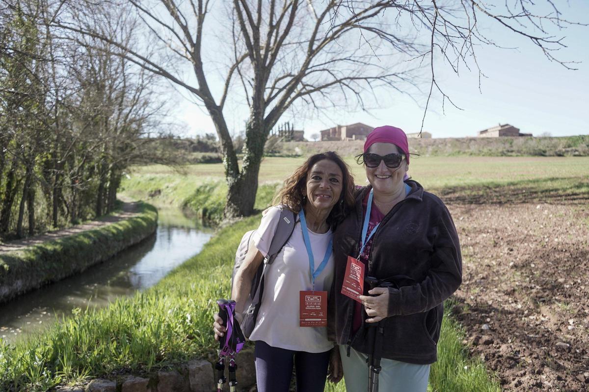 Isabel García i Glòria Domínguez, en un dels trams de la Transéquia