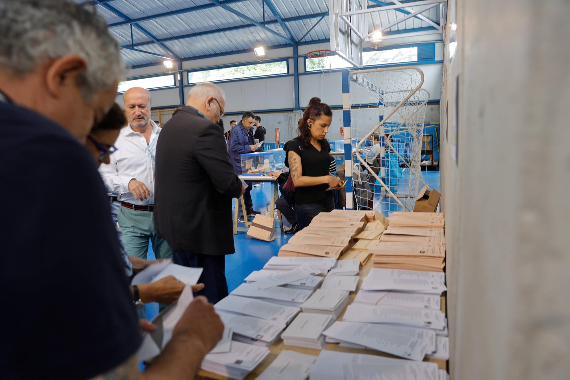 Las mejores imágenes de la jornada electoral del 28M en Asturias