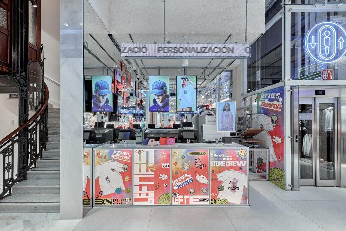 Lefty. Shop Lefties abre su nueva flasgship store en el centro de Barcelona