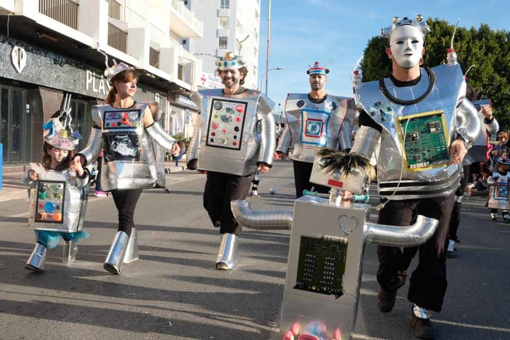 San Antonio se vuelca con el Carnaval