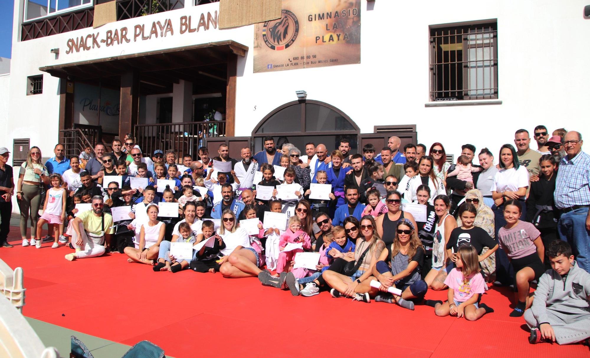 Taller de técnicas de defensa personal para mujeres