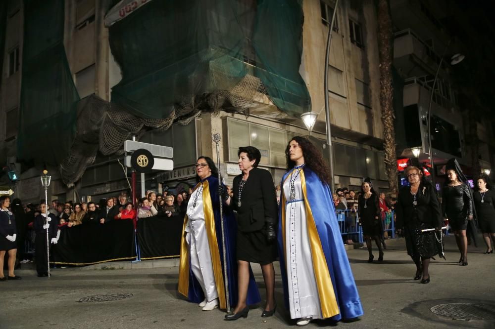 La Esperanza y el Cristo de la Caída protagonizaron el Encuentro en la Vía Doloresa de la Semana Santa de Torrevieja