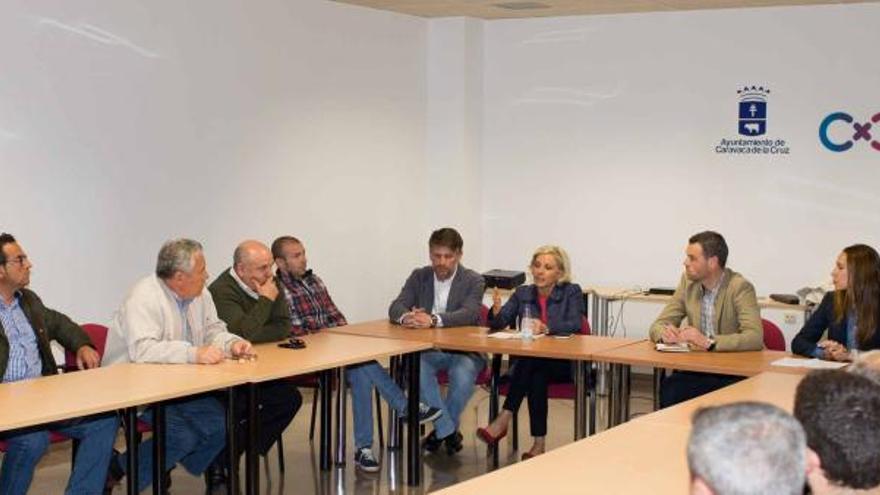 García apuesta por la agricultura como pilar básico de Caravaca