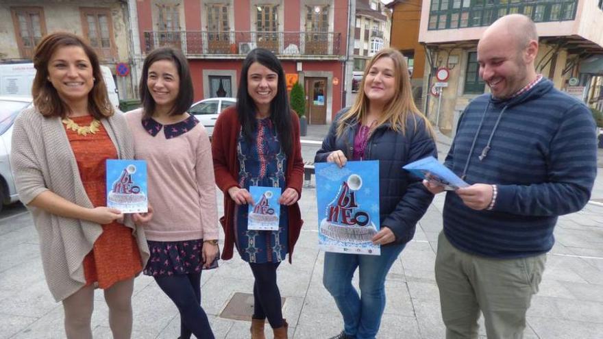 Raquel González, concejala; Lucrecia González; Laura Álvarez y Verónica Peláez, de Codeti, y el concejal Marcos da Rocha.