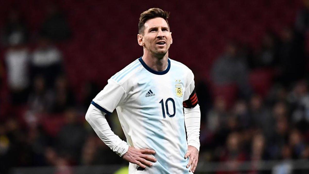 Leo Messi se lesionó durante el partido ante Venezuela