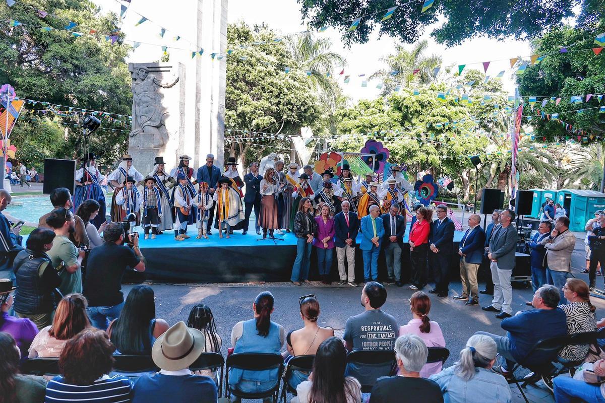 Inauguración de la exposición de flores y plantas del parque García Sanabria
