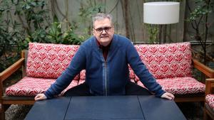 Sergi Pàmies: «La novel·la és monògama i el conte, polígam, gairebé promiscu. O també és monògam, només que encara no se n’ha assabentat»
