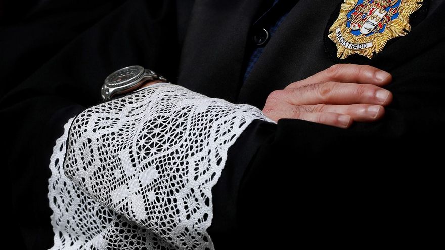 Sancionan a una trabajadora por fingir que era muda y cobrar durante 16 años una pensión
