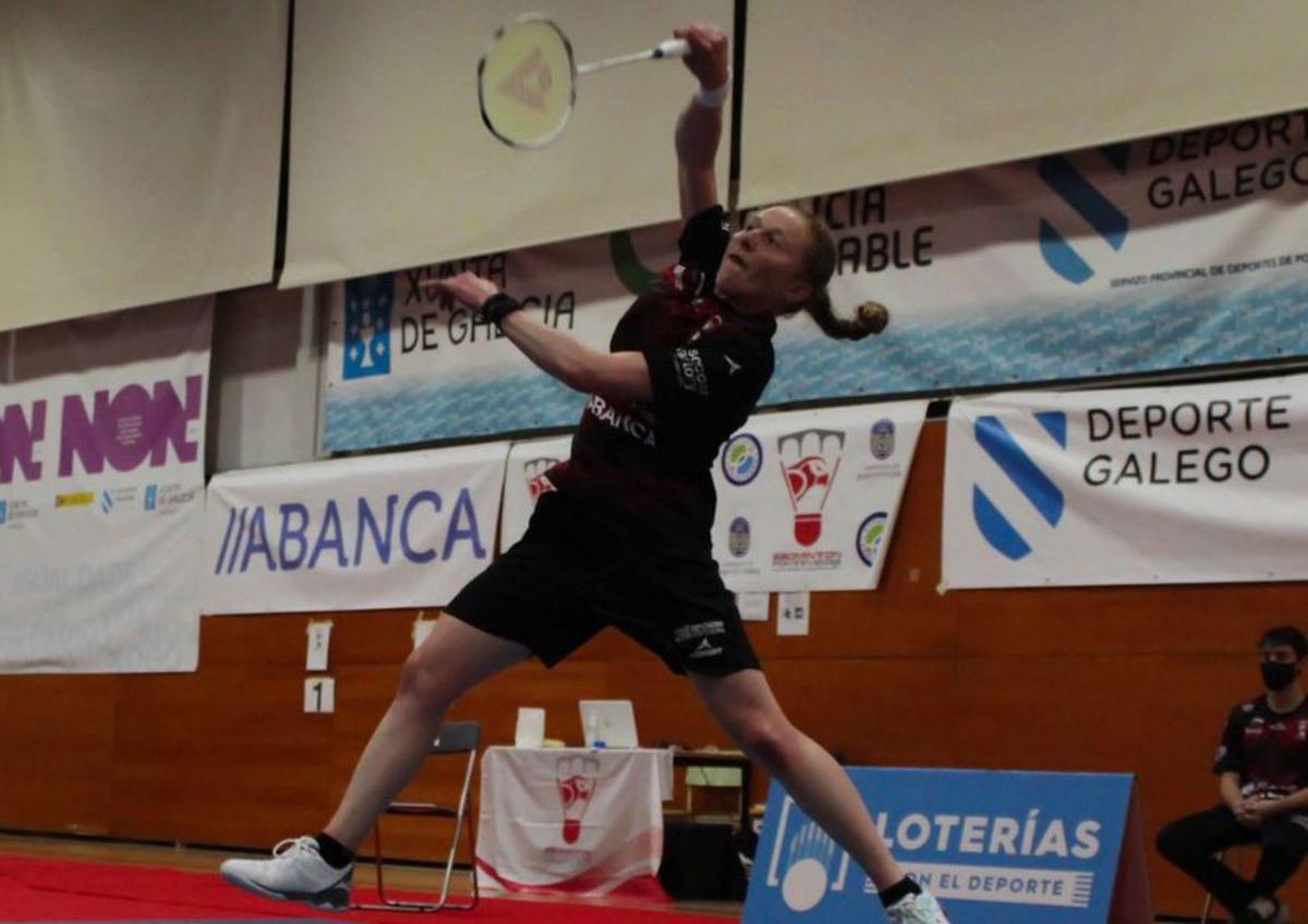 Remate de Bland en un partido disputado en casa. |  // FDV