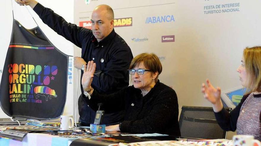 Celso Taboada, Celia Alonso y Susi Payo, ayer, en la presentación del cartel del evento. // Bernabé/Javier Lalín