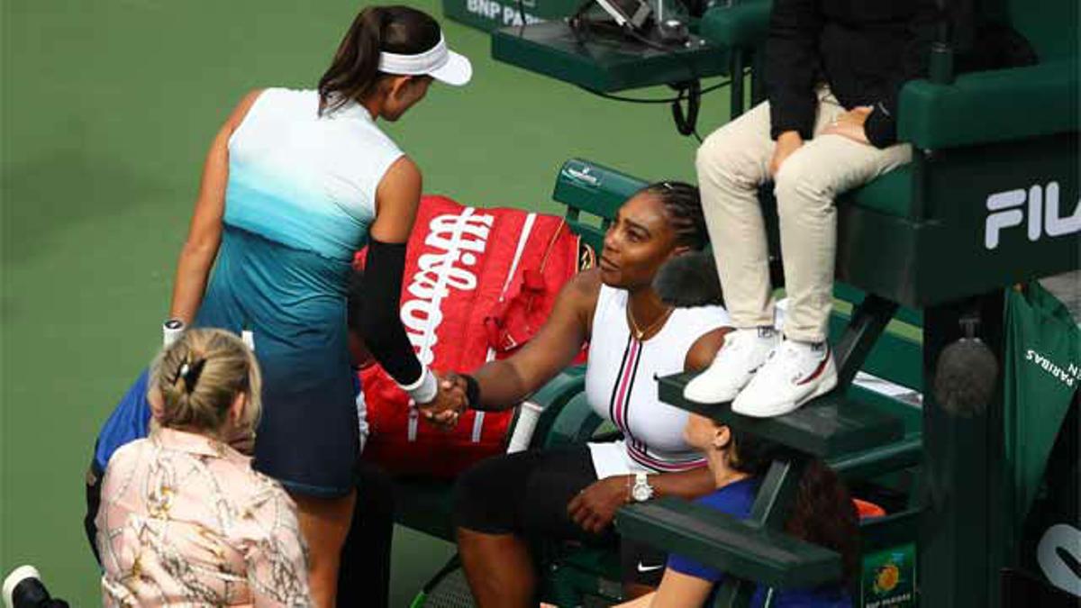 Serena Williams no pudo terminar el encuentro ante Muguruza