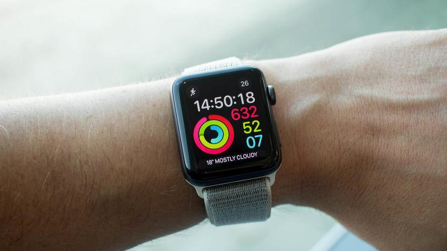 Apple y Samsung encabezan el mercado de los relojes inteligentes
