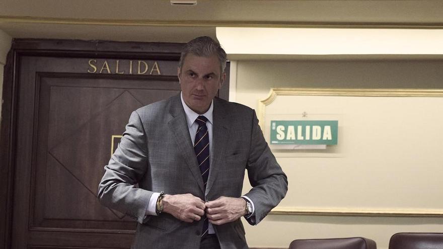 Ortega Smith ocupará el despacho de Ábalos en el Congreso y su escaño en el Grupo Mixto