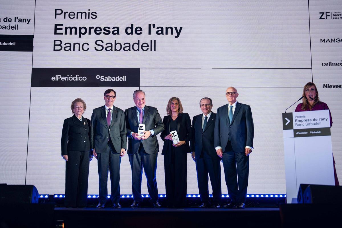 Foto final de los premiados
