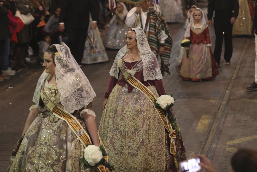 Búscate en la Ofrenda de Sagunt