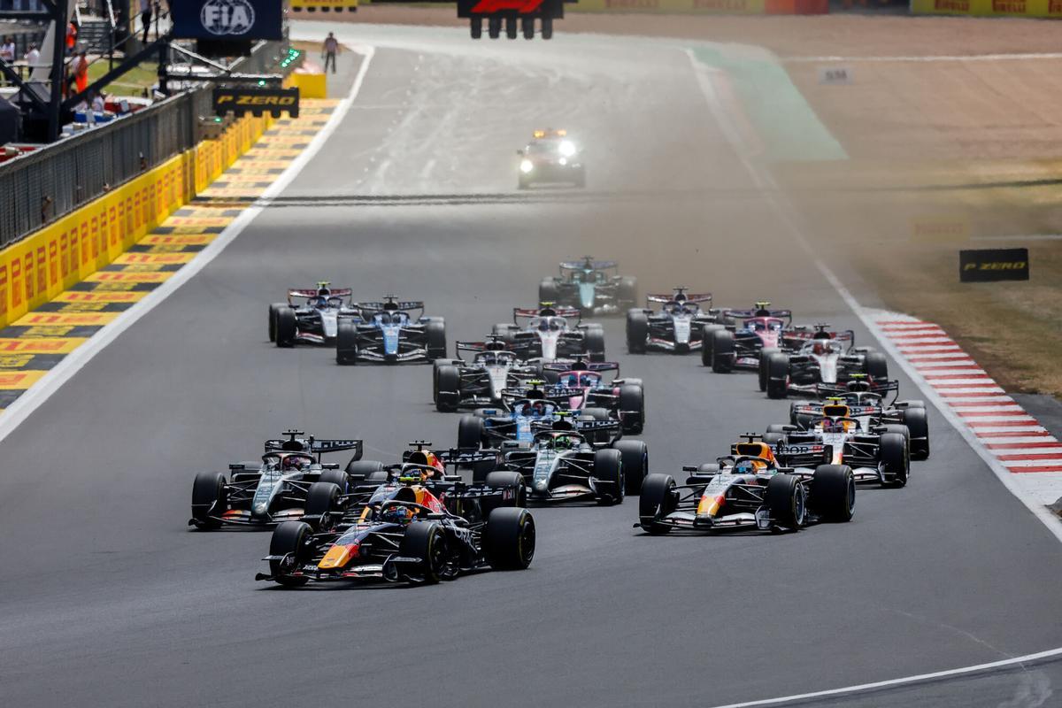 start of the race, depart, during the Formula 1 British Grand Prix 2026, 9th round of the 2026 Formula One World Championship from July 3 to 5, 2026 on the Silverstone Circuit, in Silverstone, United Kingdom - Photo Paulo Maria / DPPI AFP7 05/07/2026 ONLY FOR USE IN SPAIN. Paulo Maria / DPPI / AFP7 / Europa Press;2026;f1;formula 1;FORMULE 1;Grand Prix;Motorsport;SILVERSTONE;Sport;UNITED KINGDOM;F1 - BRITISH GRAND PRIX 2026