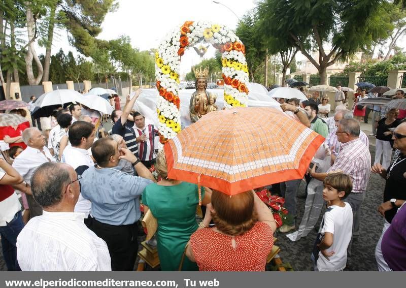 Vial-real devuelve su patrona a la ermita