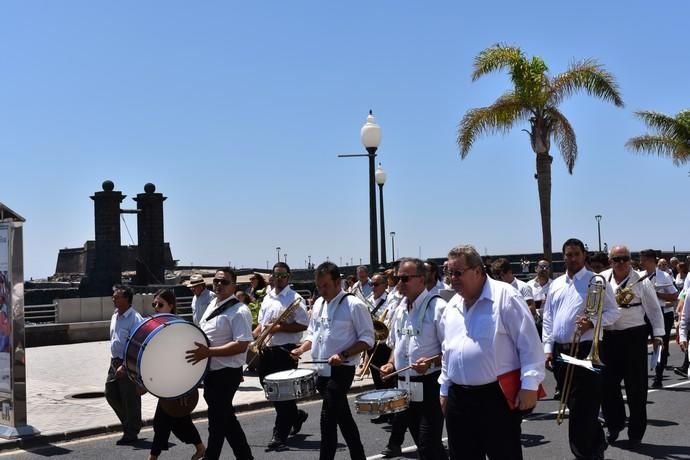 San Ginés, procesión con traca de calor a 30 grados