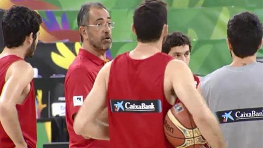 La selección española de baloncesto entrena en Granada