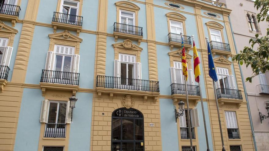 Oposiciones Valencia: La Diputación de València publica las notas de las pruebas para cubrir 66 plazas de personal administrativo