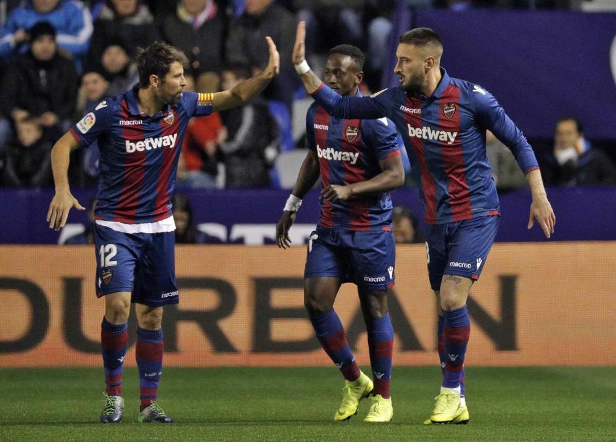 Las mejores imágenes del Levante - Barcelona