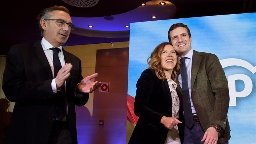 Casado ‘vende’ una «revolución fiscal» en su visita a Aragón