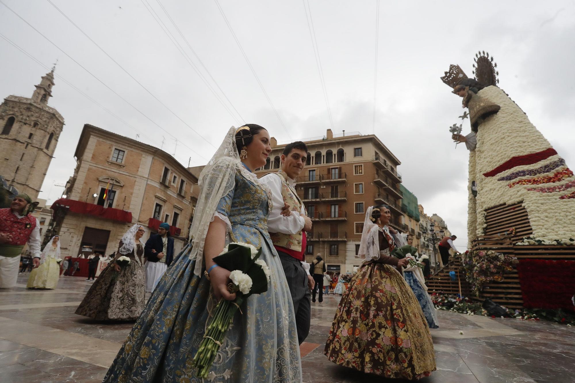 Búscate en el segundo día de ofrenda por la calle de la Paz (entre las 17:00 a las 18:00 horas)