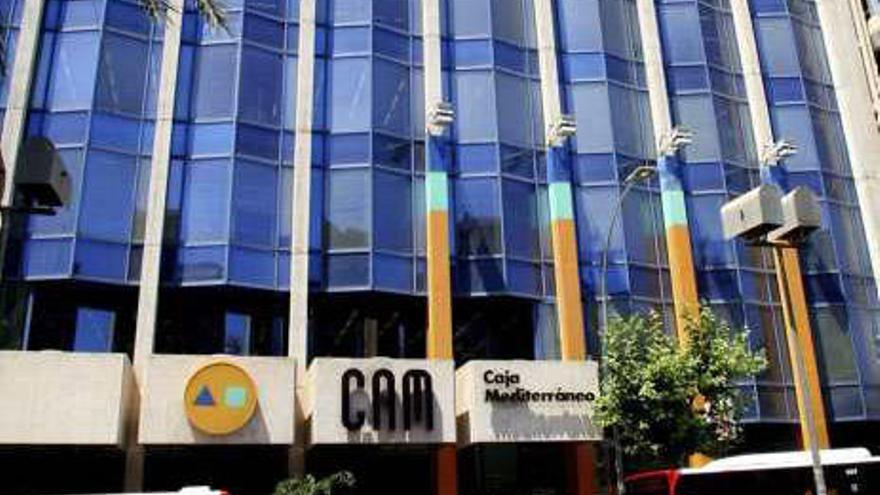 La sede central de la CAM en Alicante.