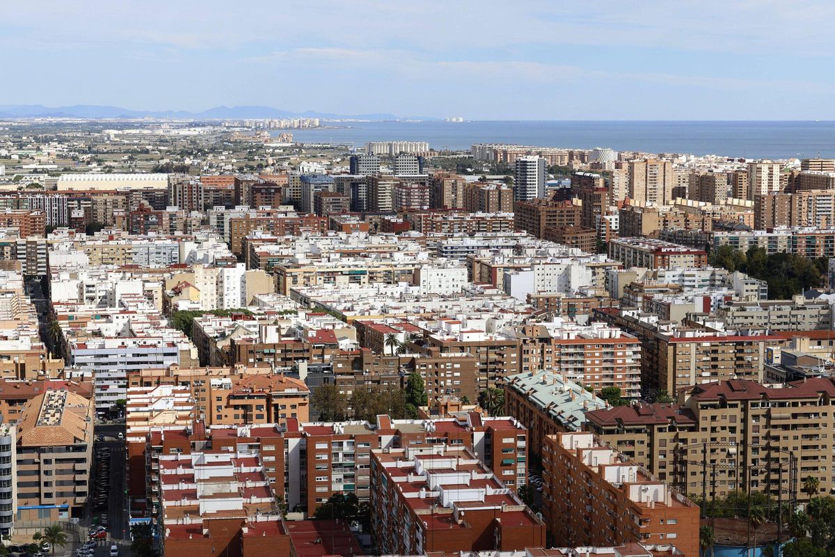 Edificios de viviendas en el distrito del Marítimo de València.