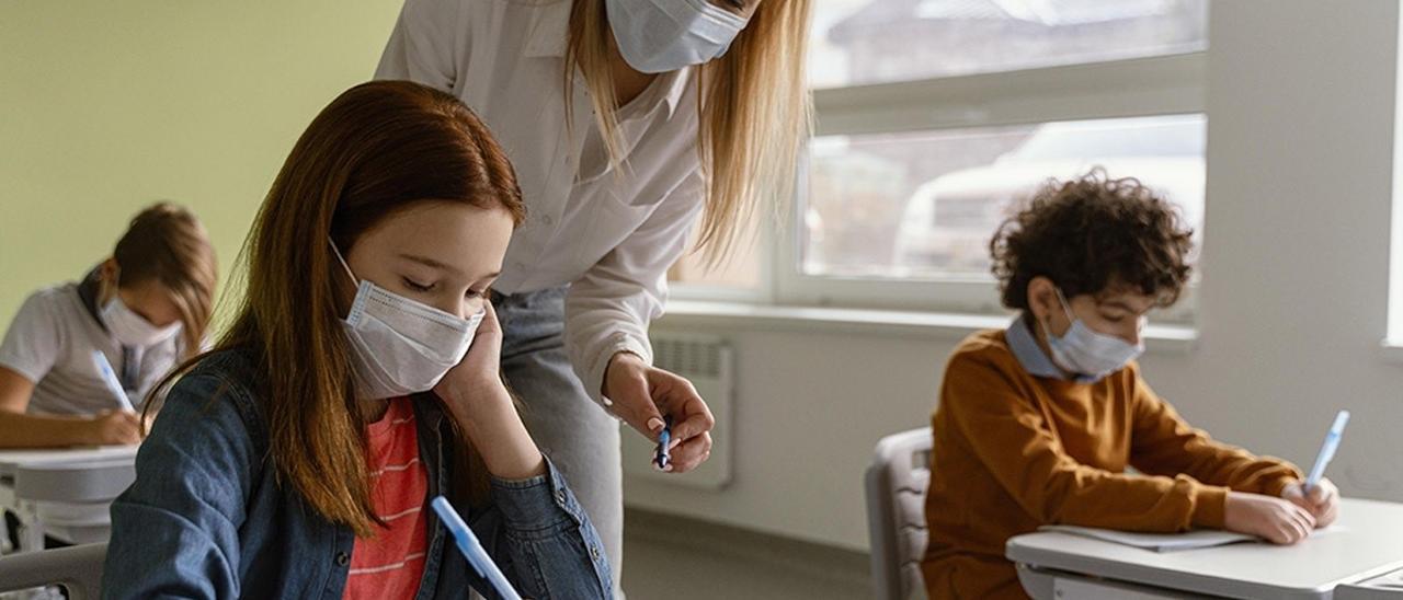 La mascarilla seguirá siendo obligatoria en interiores