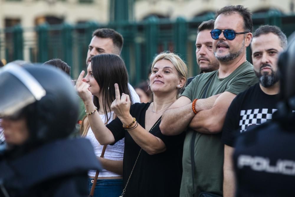 Manifestación 9 d'Octubre Valencia: tensión y altercados