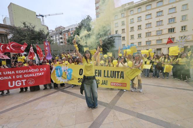 Manifestación de las escuelas infantiles para pedir menos ratios, recursos y salarios dignos