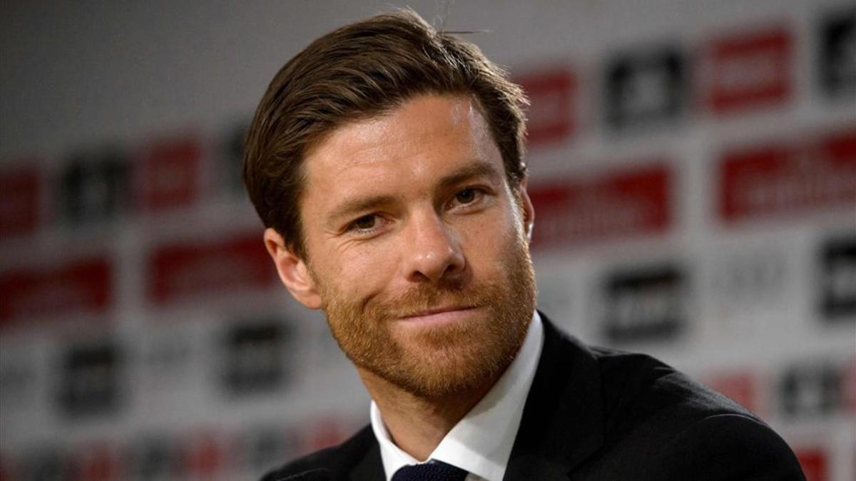 Xabi Alonso inicia su carrera como entrenador dirigiendo en las categorías inferiores del Real Madrid