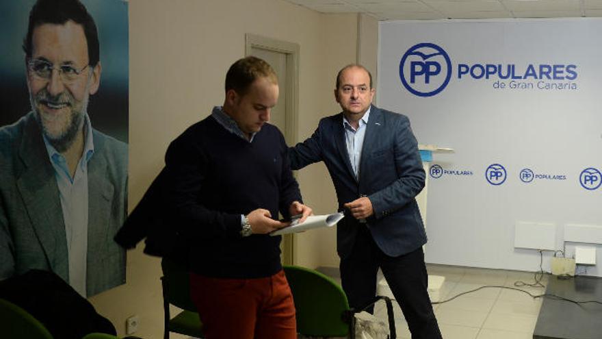 Juan José Cardona, ayer al término de su rueda de prensa.