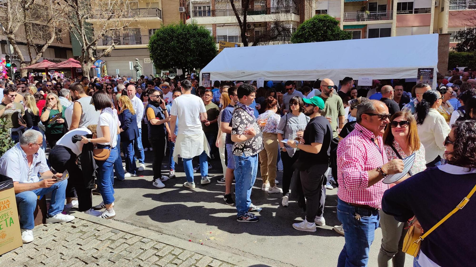 La 'mascletà' de Alzira del 17 de marzo en imágenes