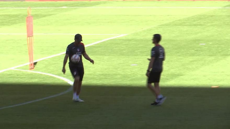 El entrenamiento del Atlético de Madrid antes de la final de Copa de mañana