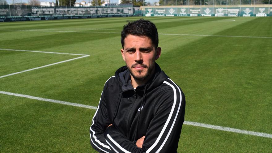 Pablo Fornals: &quot;El día de mi debut en el Bernabéu, Isco me regaló su camiseta sin pedirme la mía a cambio&quot;