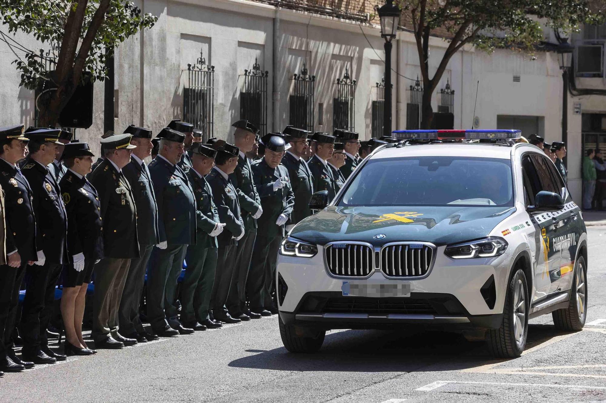 Toma de posesión del nuevo coronel jefe de la Comandancia de la Guardia Civil de València, Juan Martínez Ros.